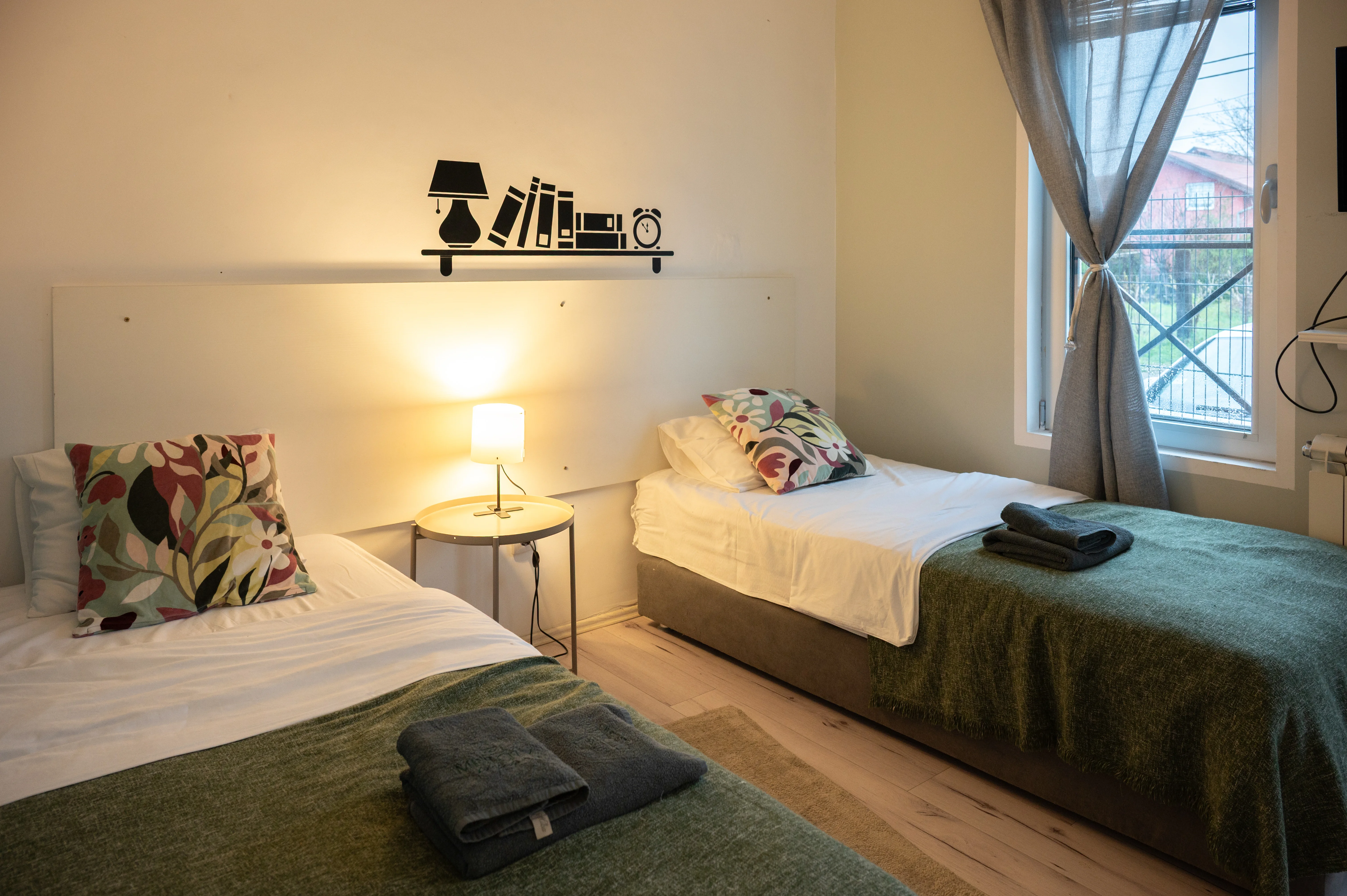 Dvokrevetna soba sa zasebnim krevetima – slika 1, Hotel Mini City Zemun, Altina Beograd